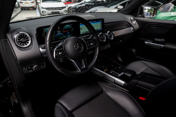 Mercedes-Benz EQB 250 Navi Leer 360° Camera Stoelverwarming PTS LM velgen Zwarte binnenhemel Elektr. bedienbare achterklep BTW auto!  SOH: 96,4%