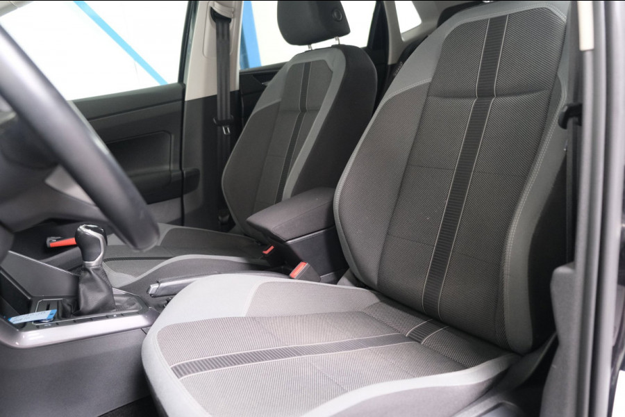 Volkswagen Polo 1.0 TSI Style - N.A.P. Airco, Cruise, Navi, PDC, Camera, Carplay, Virtual display, Stoelverwarming.