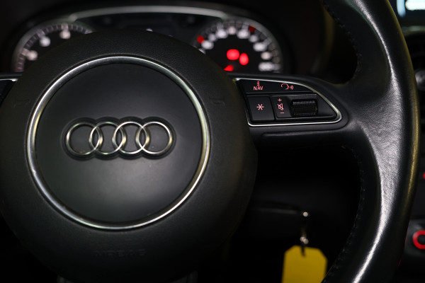 Audi A1 Sportback 1.0 TFSI Advance AVM AIRCO PDC LM VELGEN 2018 NAVI