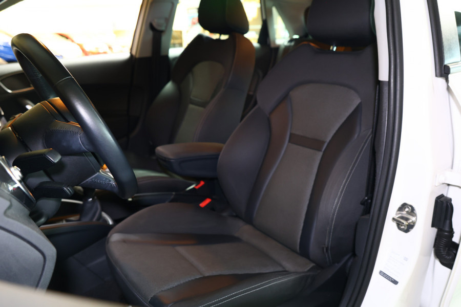 Audi A1 Sportback 1.0 TFSI Advance AVM AIRCO PDC LM VELGEN 2018 NAVI