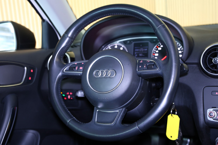 Audi A1 Sportback 1.0 TFSI Advance AVM AIRCO PDC LM VELGEN 2018 NAVI