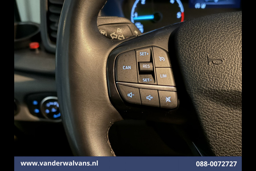 Ford Transit 2.0 TDCI 130pk Bakwagen Laadklep Euro6 Airco | Cruisecontrol | Verwarmde voorruit Bijrijdersbank