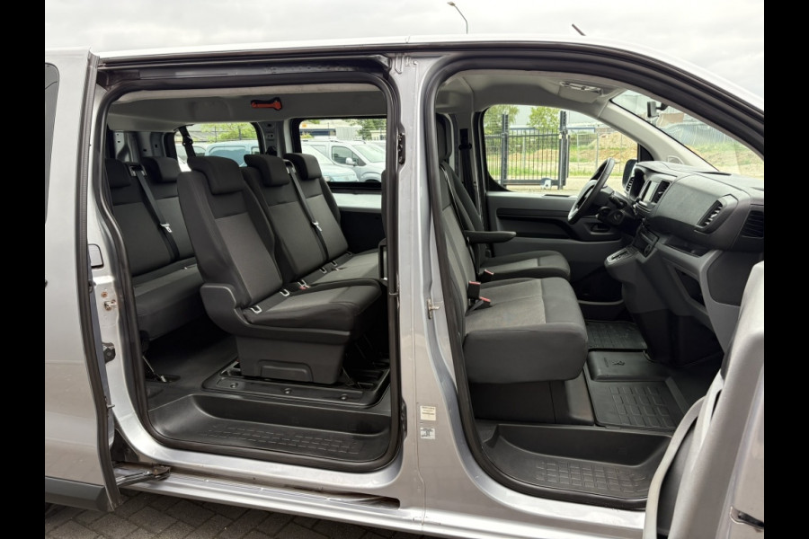 Peugeot e-Expert 50 kWh 9-persoons | excl. BTW | SoH 97,3%