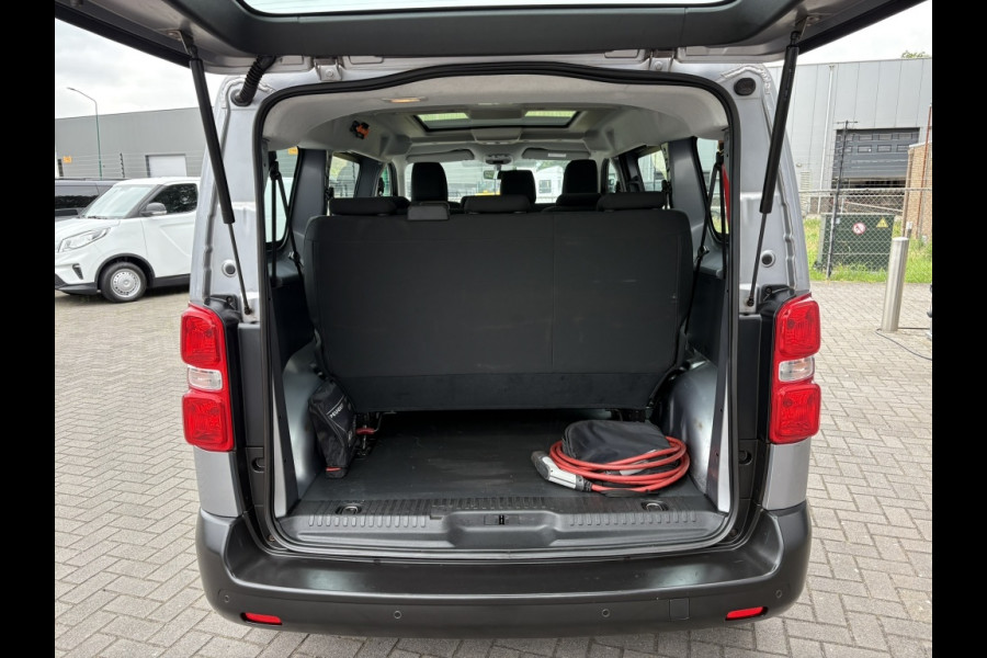 Peugeot e-Expert 50 kWh 9-persoons | excl. BTW | SoH 97,3%