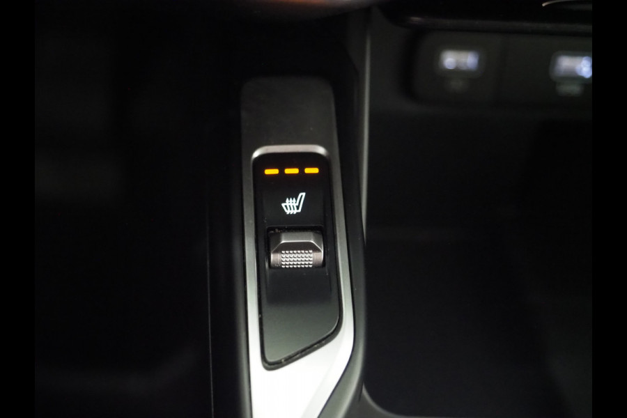 Kia Sorento 1.6 T-GDI Plug-in Hybrid 4WD 7p. | Trekhaak | Camera | Adaptive Cruise | Keyless | Dodehoek | Virtual | Carplay