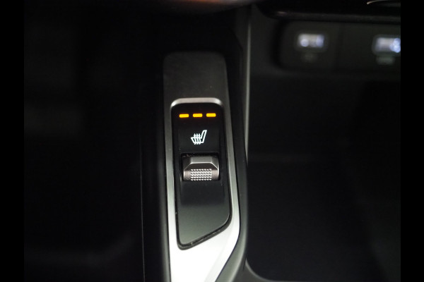 Kia Sorento 1.6 T-GDI Plug-in Hybrid 4WD 7p. | Trekhaak | Camera | Adaptive Cruise | Keyless | Dodehoek | Virtual | Carplay