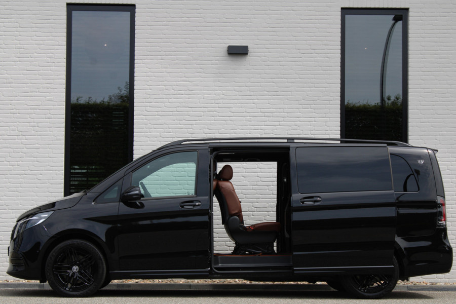 Mercedes-Benz V-Klasse 300d / XXL / AMG / 4-Matic / VIP 8-Persoons / Luchtvering / TV / Burmester / 360 Camera / Vol Opties / NIEUWSTAAT