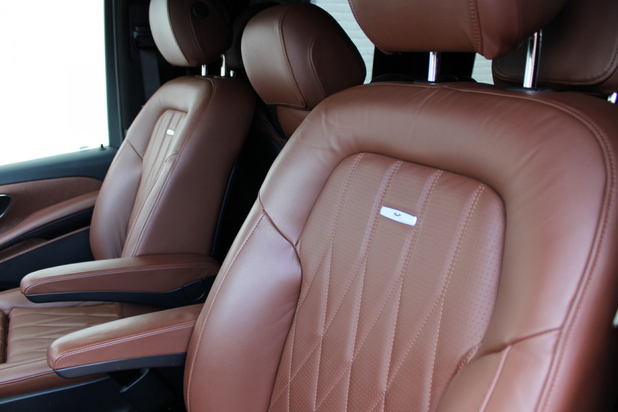 Mercedes-Benz V-Klasse 300d / XXL / AMG / 4-Matic / VIP 8-Persoons / Luchtvering / TV / Burmester / 360 Camera / Vol Opties / NIEUWSTAAT