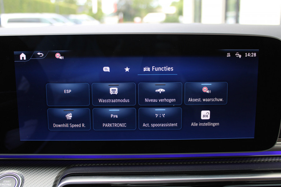 Mercedes-Benz V-Klasse 300d / XXL / AMG / 4-Matic / VIP 8-Persoons / Luchtvering / TV / Burmester / 360 Camera / Vol Opties / NIEUWSTAAT