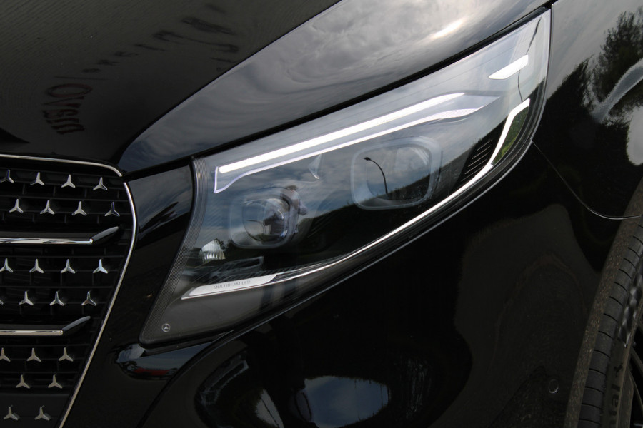 Mercedes-Benz V-Klasse 300d / XXL / AMG / 4-Matic / VIP 8-Persoons / Luchtvering / TV / Burmester / 360 Camera / Vol Opties / NIEUWSTAAT