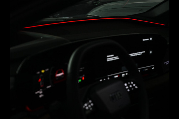 Audi Q6 e-tron Launch edition 83 kWh | Panoramadak | 360 Camera | B&O | HUD | Luchtvering | Ambiance Interieur | Stuur- Stoelverwarming | Memory Seats |