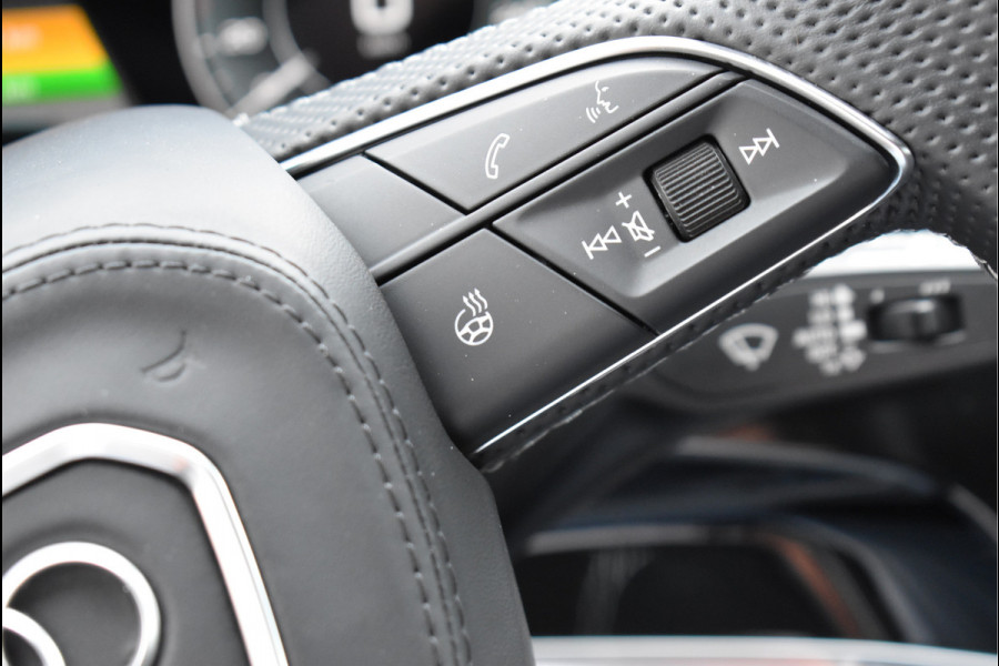 Audi Q3 Sportback 45 TFSI e S-Line 245 Pk Pano Memory Sfeer Keyless Vol Leder 360 Camera 20 Inch