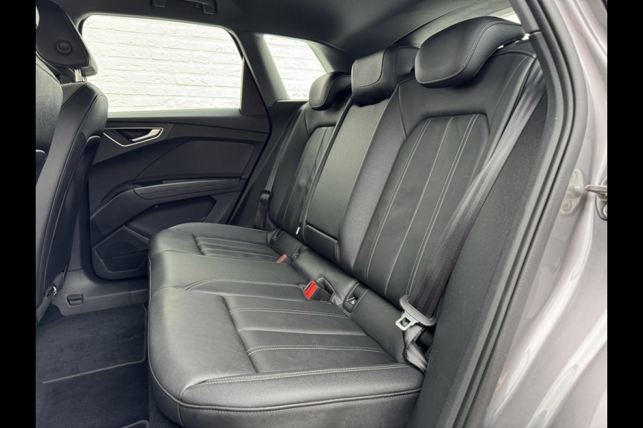 Audi Q4 e-tron 35 Launch edition 55 kWh SOH 91% Navi Carplay Leder Stoelverw All-Season banden PDC V+A Clima