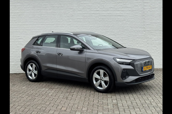 Audi Q4 e-tron 35 Launch edition 55 kWh SOH 91% Navi Carplay Leder Stoelverw All-Season banden PDC V+A Clima