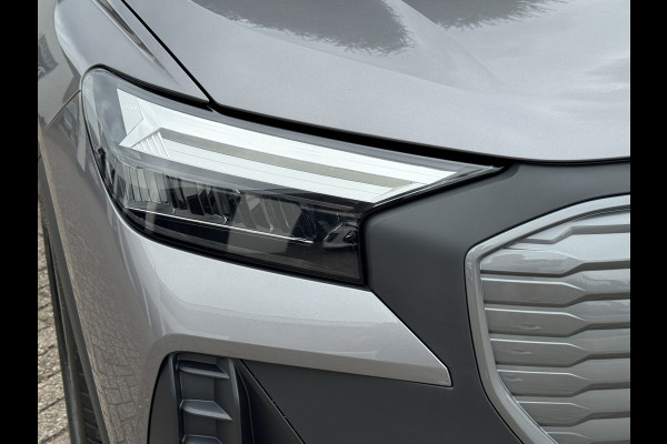 Audi Q4 e-tron 35 Launch edition 55 kWh SOH 91% Navi Carplay Leder Stoelverw All-Season banden PDC V+A Clima