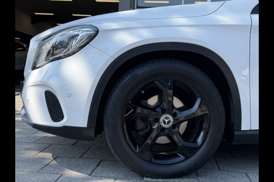Mercedes-Benz GLA 180 URBAN Sport - AUTOMAAT I Panorama dak I Navigatie I Airco I Sport pakket I PDC I Dealer onderhouden