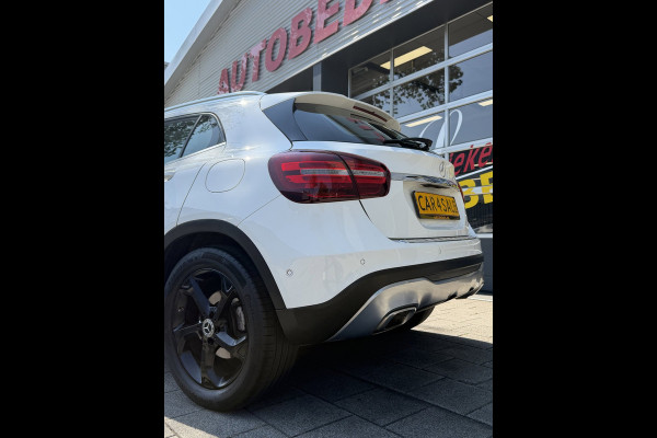 Mercedes-Benz GLA 180 URBAN Sport - AUTOMAAT I Panorama dak I Navigatie I Airco I Sport pakket I PDC I Dealer onderhouden