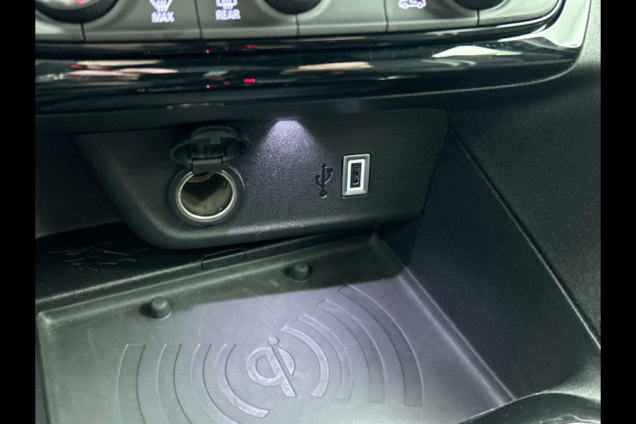 Opel Corsa 1.2 Turbo 136pk Hybrid GS Automaat Navigatie Apple Carplay/ Android Auto Camera Parkeersensoren Cruise Control Stoel- en stuurverwarming Airco Lichtmetalen velgen Getinte ramen