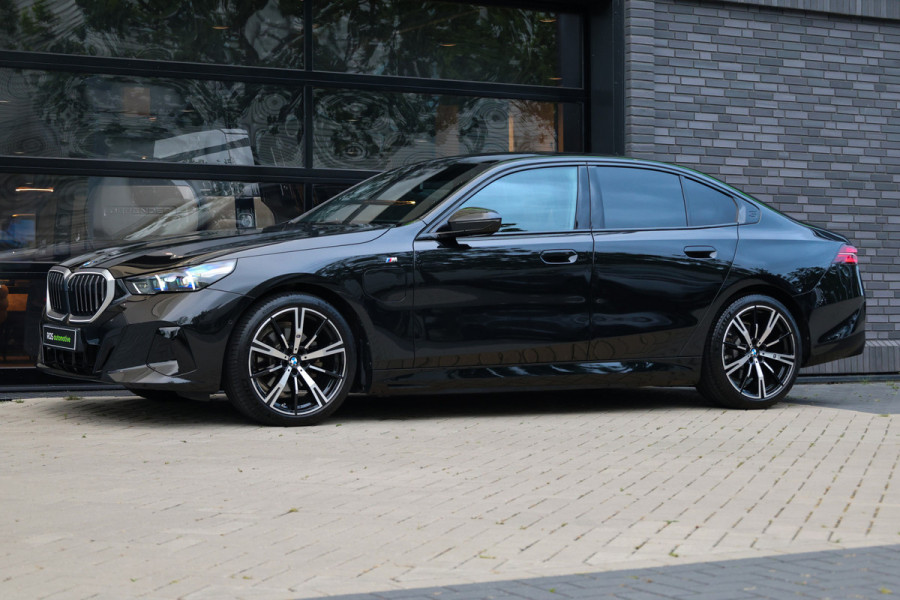 BMW 5 Serie 530e M-SPORT | BTW | PANO | STOELKOELING | MEMORY | H/K | STUURVERW | KEYLESS |