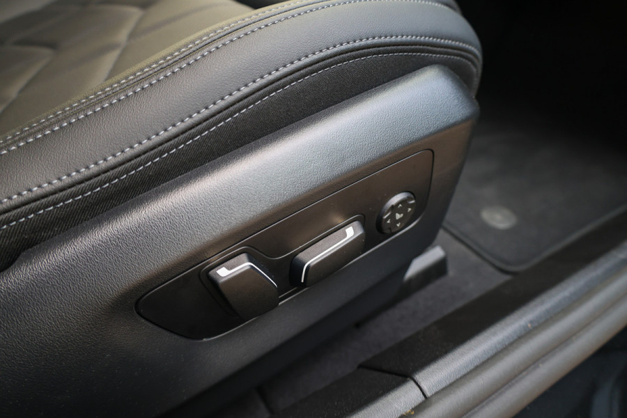 BMW 5 Serie 530e M-SPORT | BTW | PANO | STOELKOELING | MEMORY | H/K | STUURVERW | KEYLESS |