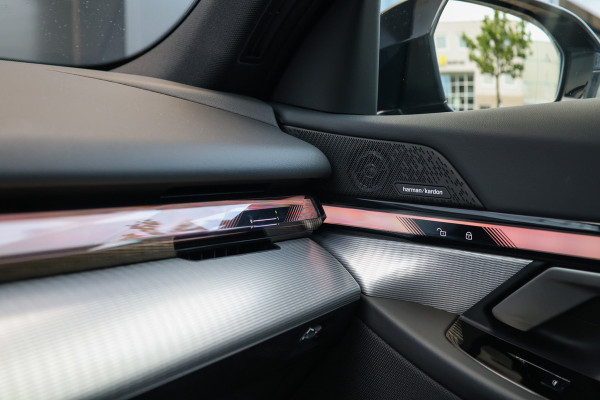 BMW 5 Serie 530e M-SPORT | BTW | PANO | STOELKOELING | MEMORY | H/K | STUURVERW | KEYLESS |