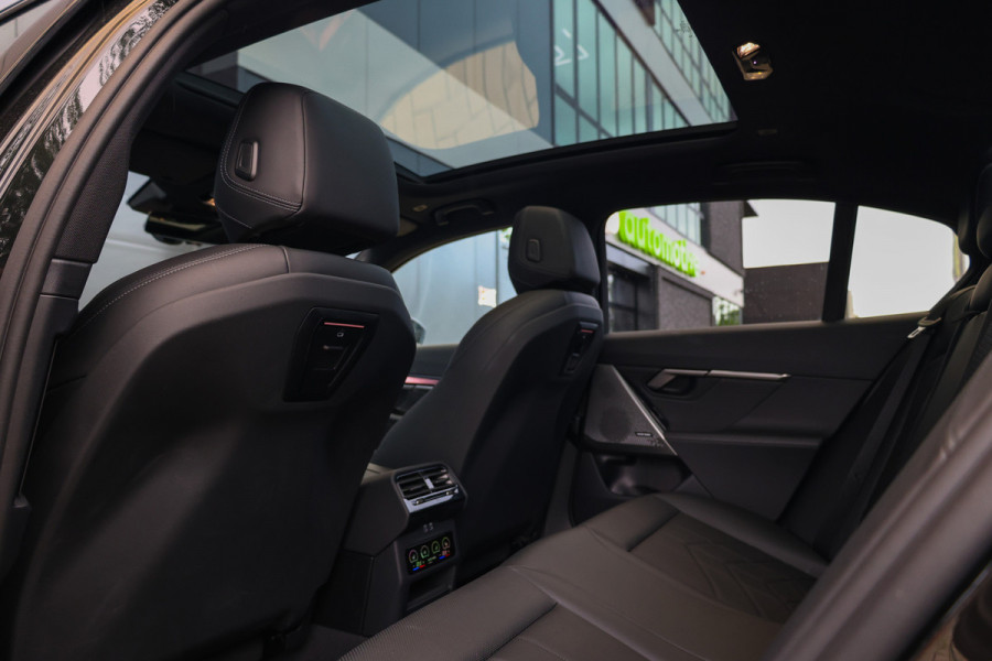 BMW 5 Serie 530e M-SPORT | BTW | PANO | STOELKOELING | MEMORY | H/K | STUURVERW | KEYLESS |