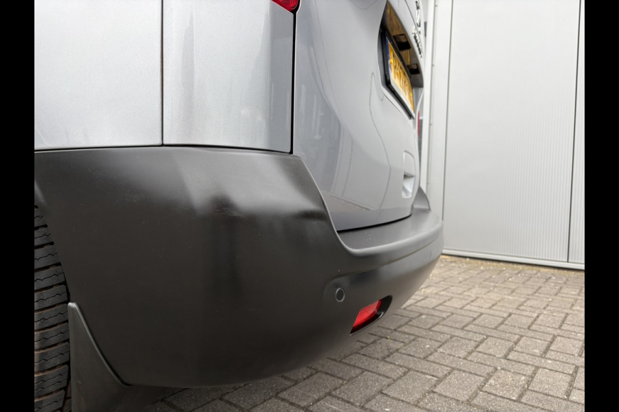 Peugeot e-Expert 50 kWh 9-persoons | excl. BTW | SoH 97,3%
