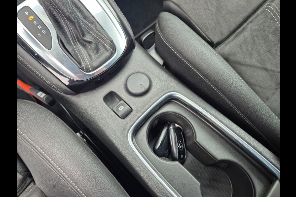 Opel Astra Sports Tourer 1.4 Ultimate Automaat, Trekhaak, Navi, LED, NAP