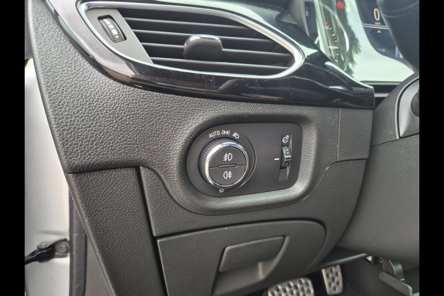 Opel Astra Sports Tourer 1.4 Ultimate Automaat, Trekhaak, Navi, LED, NAP