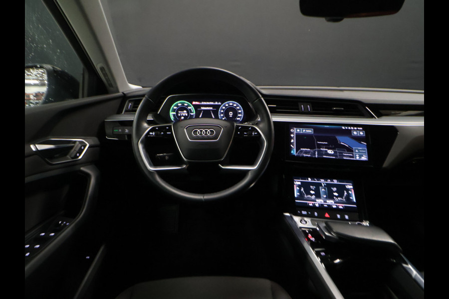 Audi e-tron Sportback 55 quattro edition 95 kWh [CRUISE CONTROL, PDC V+A, ELEKTRISCHE ACHTERKLEP, DIGITAL DASH, LED, MULTIFUNCTIONEEL STUURWIEL, BLUETOOTH, CLIMATE, NIEUWSTAAT]