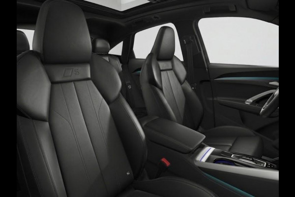 Audi Q5 Sportback S edition Competition e-hybrid 367 pk | Panorama-glasdak | Trekhaak, elektr | MMI experience plus met B&O | MMI bijrijdersdisplay |