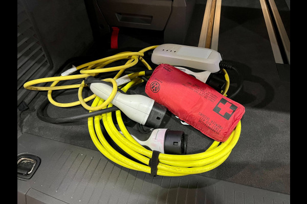 Volkswagen Multivan 1.4 eHybrid Energetic LANG 6P SOH-TEST/PANO/NAVI/V-COCKPIT/SFEERVERL/DAB/CARPLAY/TREKHAAK///