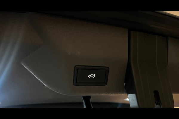 Volkswagen Multivan 1.4 eHybrid Energetic LANG 6P SOH-TEST/PANO/NAVI/V-COCKPIT/SFEERVERL/DAB/CARPLAY/TREKHAAK///