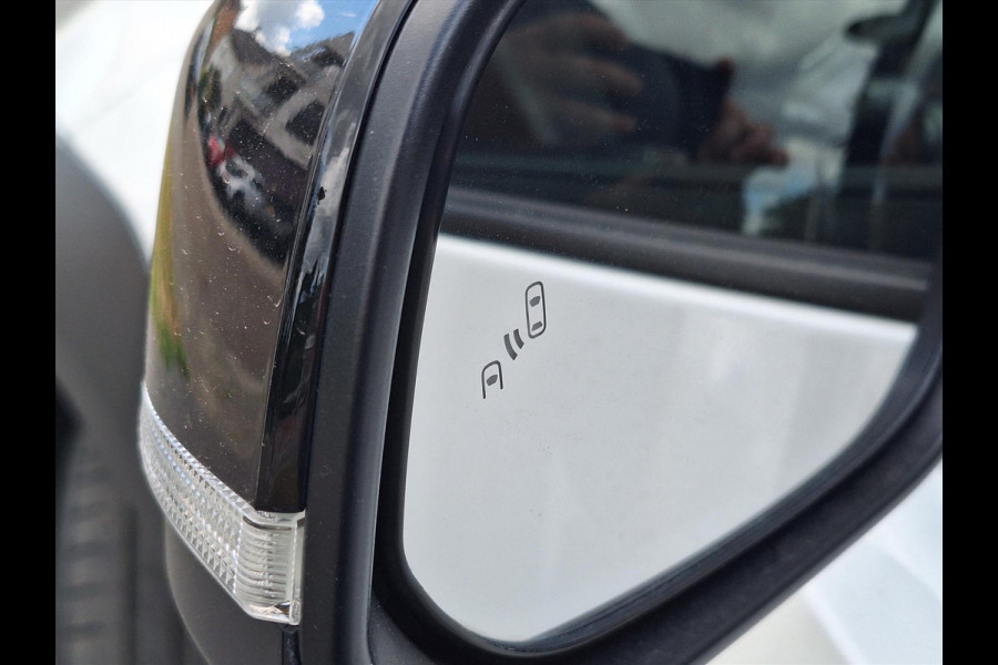 Toyota Bz4x 204pk Dynamic | Groot scherm, 360 Camera, Elektrische achterklep, Parkeersensoren, Blind Spot, Stoel + Stuurverwarming