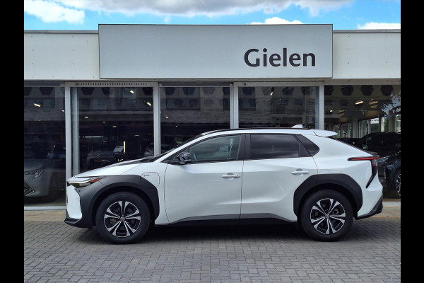 Toyota Bz4x 204pk Dynamic | Groot scherm, 360 Camera, Elektrische achterklep, Parkeersensoren, Blind Spot, Stoel + Stuurverwarming