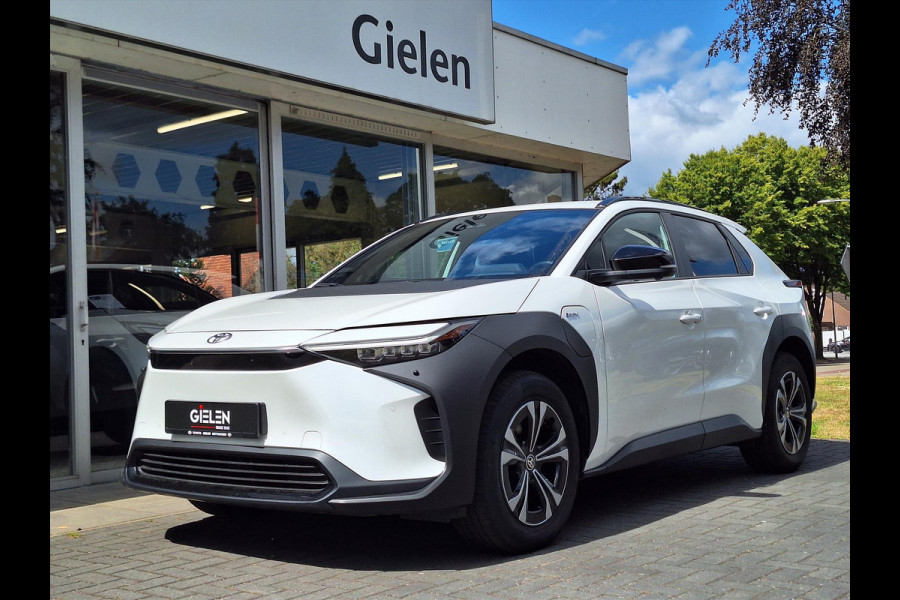 Toyota Bz4x 204pk Dynamic | Groot scherm, 360 Camera, Elektrische achterklep, Parkeersensoren, Blind Spot, Stoel + Stuurverwarming