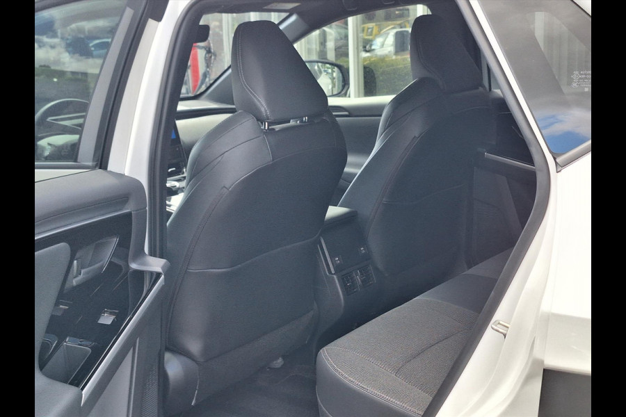 Toyota Bz4x 204pk Dynamic | Groot scherm, 360 Camera, Elektrische achterklep, Parkeersensoren, Blind Spot, Stoel + Stuurverwarming