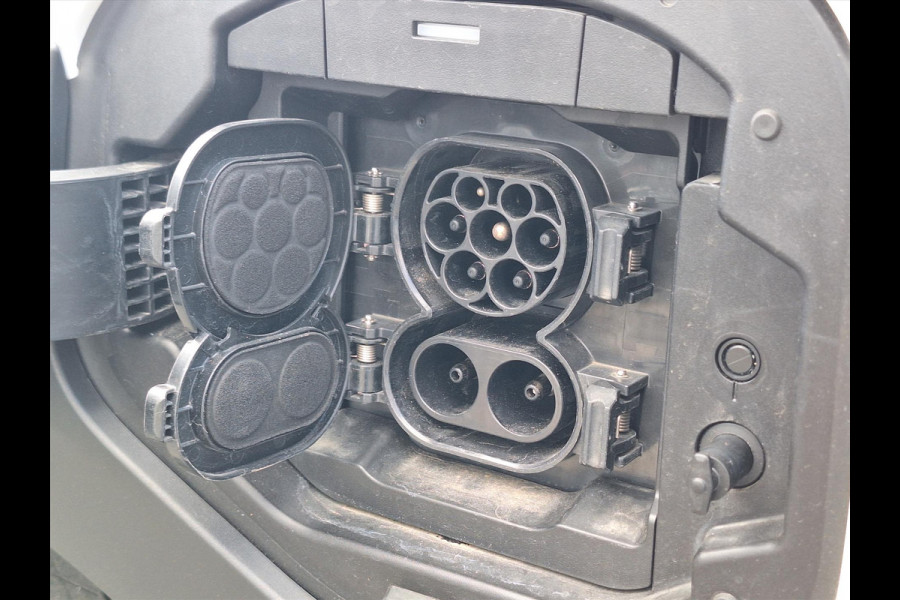 Toyota Bz4x 204pk Dynamic | Groot scherm, 360 Camera, Elektrische achterklep, Parkeersensoren, Blind Spot, Stoel + Stuurverwarming