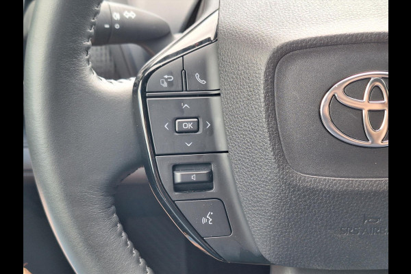 Toyota Bz4x 204pk Dynamic | Groot scherm, 360 Camera, Elektrische achterklep, Parkeersensoren, Blind Spot, Stoel + Stuurverwarming