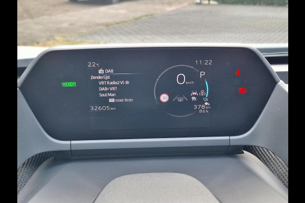 Toyota Bz4x 204pk Dynamic | Groot scherm, 360 Camera, Elektrische achterklep, Parkeersensoren, Blind Spot, Stoel + Stuurverwarming