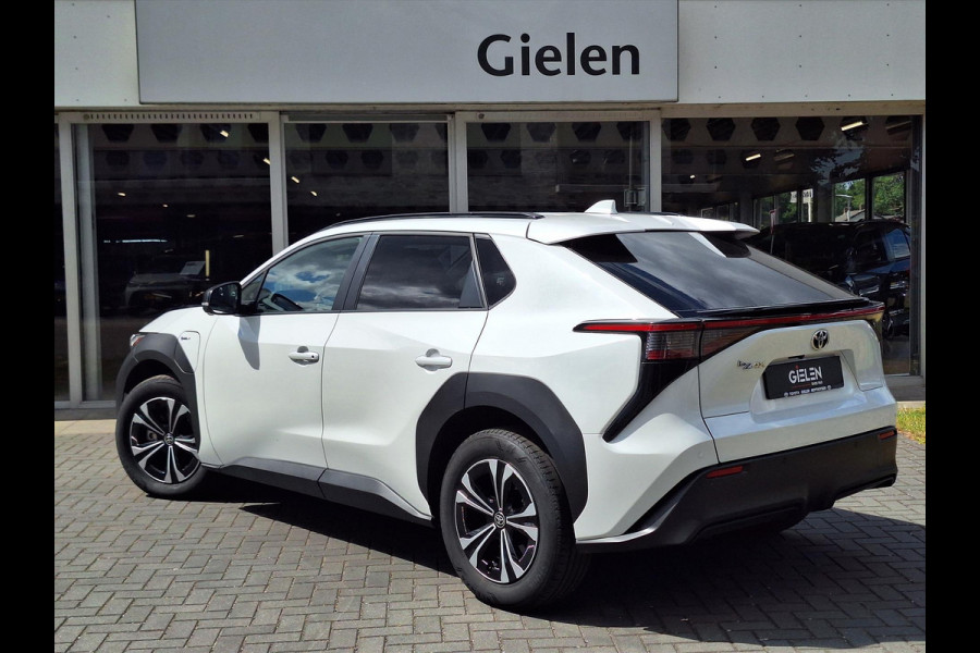 Toyota Bz4x 204pk Dynamic | Groot scherm, 360 Camera, Elektrische achterklep, Parkeersensoren, Blind Spot, Stoel + Stuurverwarming