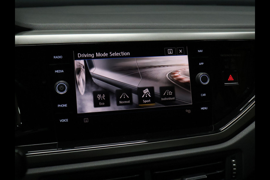 Volkswagen Polo 1.0 TSI Comfortline Business [APPLE CARPLAY, ADAPTIVE CRUISE, DRIVING MODE SELECTION, PDC V+A, ANDROID, CLIMATE CONTROL, NIEUWSTAAT]