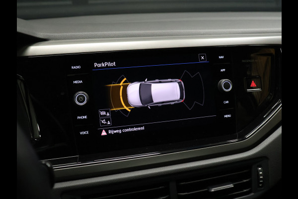 Volkswagen Polo 1.0 TSI Comfortline Business [APPLE CARPLAY, ADAPTIVE CRUISE, DRIVING MODE SELECTION, PDC V+A, ANDROID, CLIMATE CONTROL, NIEUWSTAAT]