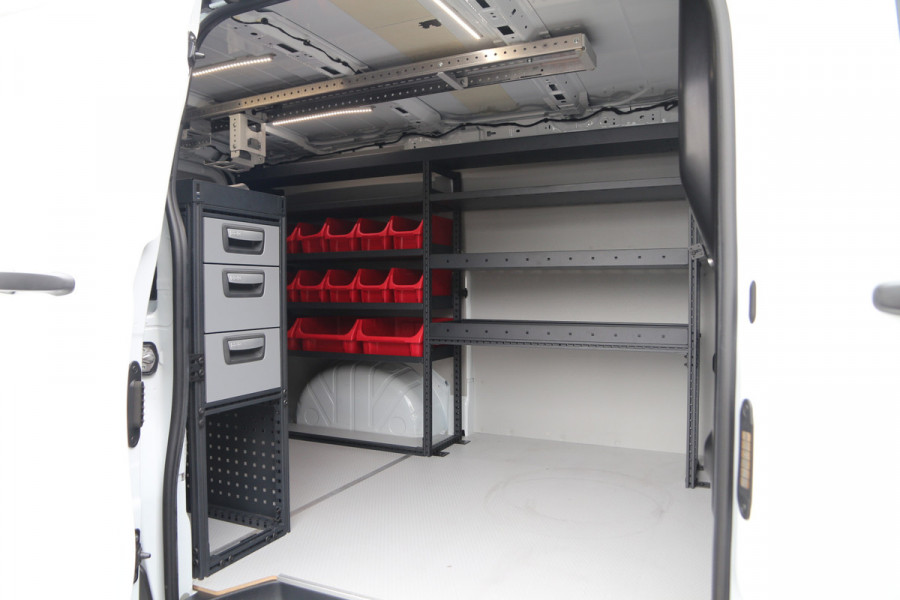 Ford Transit Custom 2.0 TDCI 136 | KAR-edition | Inrichting | Trekhaak | Airco..