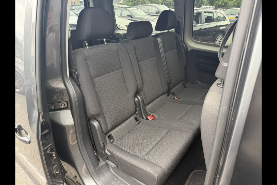 Volkswagen Caddy Maxi 2.0 TDI Trendline 5p Rolstoel Vervoer | Adaptive Cruise Control | Parkeersensoren | Lichtmetalen Velgen |
