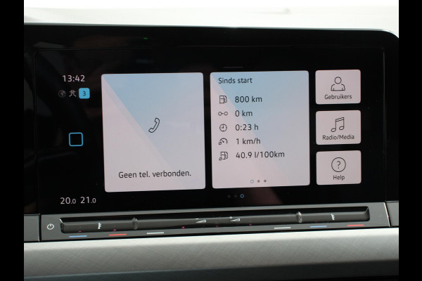Volkswagen Golf 1.0 TSI Life Lounge 110pk Navigatie Apple Carplay/Android auto Climate Control Parkeersensoren 17"Lichtmetalen velgen Extra Getint Glas Cruise Control Stoel- en stuurverwarming Ledverlichting