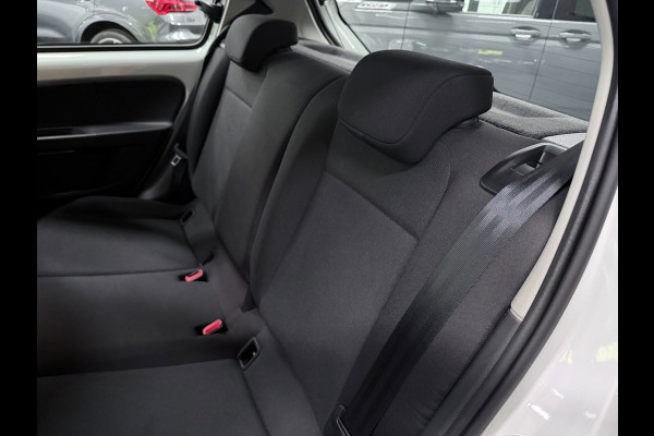 Volkswagen up! 1.0 move up! 5DRS/DAB/AIRCO/STOELVERW/BLUETOOTH//