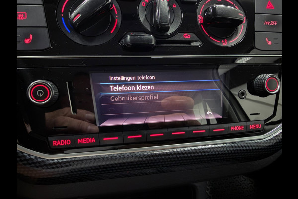Volkswagen up! 1.0 move up! 5DRS/DAB/AIRCO/STOELVERW/BLUETOOTH//