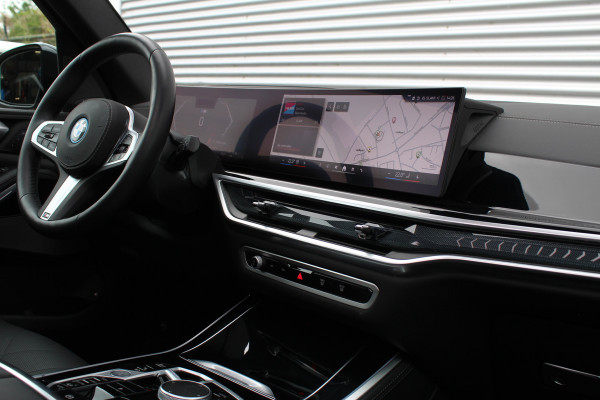 BMW X5 xDrive50e M-Sport Pro | Vierwielbesturing | Stoelverwarming/koeling | Panoramadak | Trekhaak
