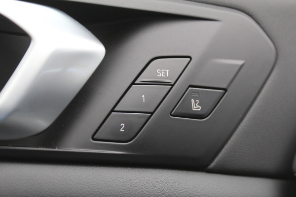 BMW X5 xDrive50e M-Sport Pro | Vierwielbesturing | Stoelverwarming/koeling | Panoramadak | Trekhaak